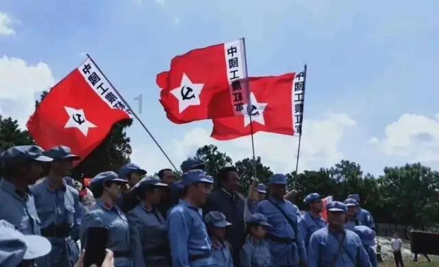 逃离神秘树屋