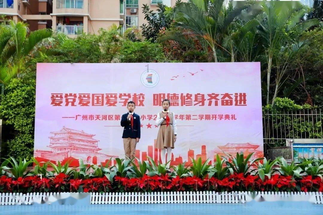 从语言大师到商业巨头,人生的多语之路与情感危机